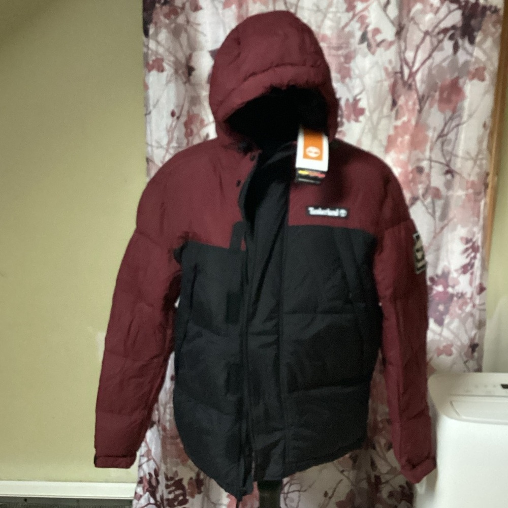 Timberland Men's Burgundy and Black Puffer Jacket